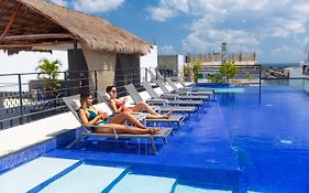 Hotel 52 Playa Del Carmen